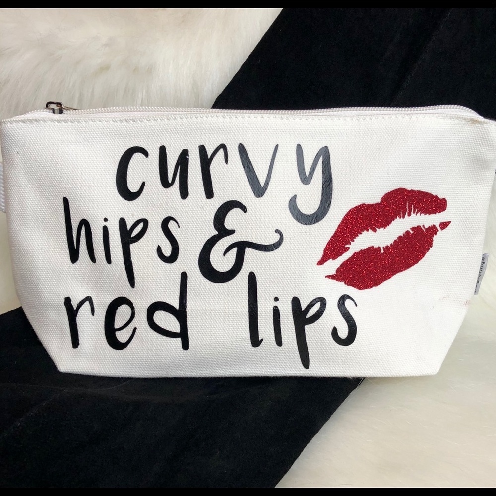 Custom: Curvy Hips & Red Lips Zipper Makeup Pouch